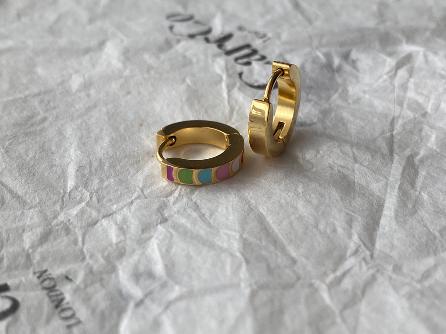 Rainbow Huggies